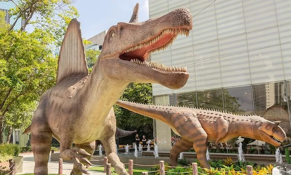 Dinossauros tomam São Paulo em experiência imersiva que mistura ciência, tecnologia e diversão